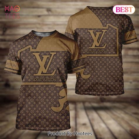 louis vuitton shirt with logo|Louis Vuitton basic t shirt.